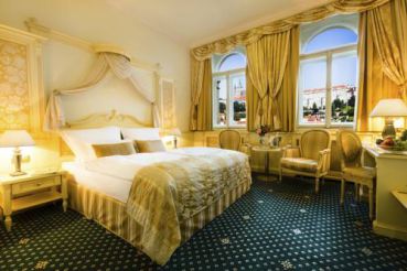 Deluxe Senior Double Room