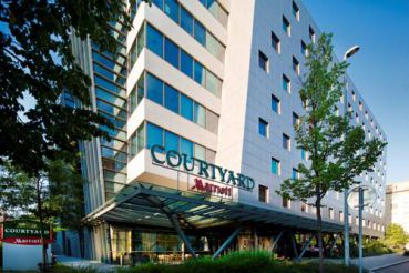 Courtyard by Marriott Prague Flora