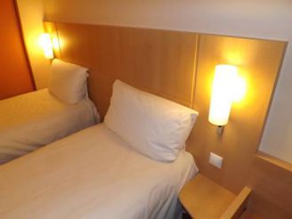 Room with 2 Single Beds