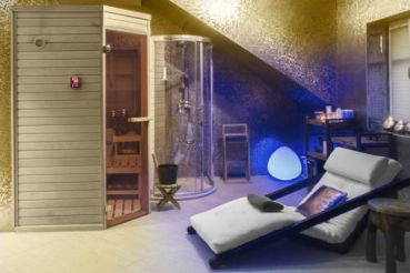Double or Twin Room with Spa Package