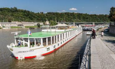 Florentina boat