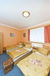 Triple Room with Private Bathroom