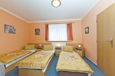 Triple Room with Private Bathroom
