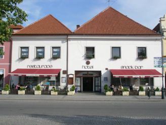Hotel Český Dvůr