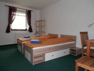 Двухместный номер с 1 кроватью или 2 отдельными кроватями + дополнительной кроватью