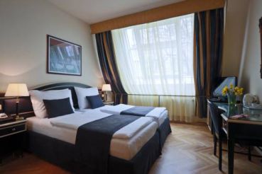 Elysee Hotel